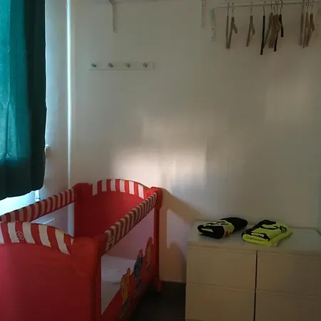 De La Vista 公寓 *